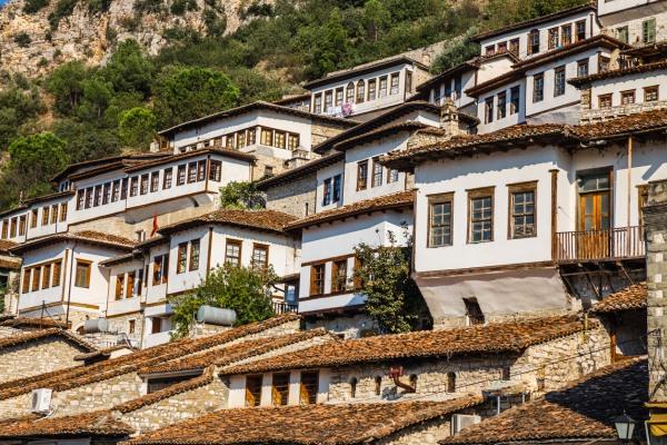 cikk_0_1000ut-albania-berat-magazincikk20.jpg