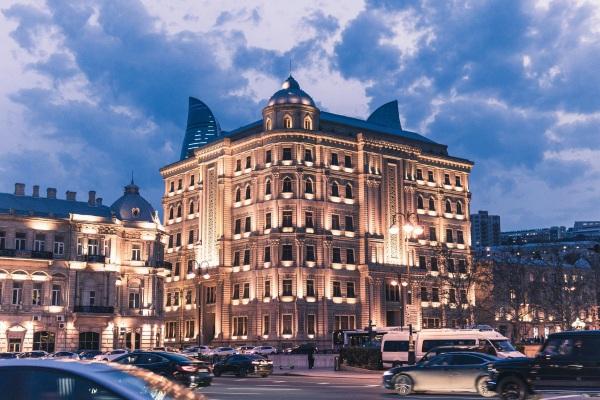 cikk_0_1000ut-azerbajdzsan-baku-cikk1.jpg