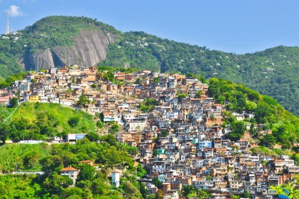 cikk_0_1000ut-brazilia-rio-de-janeiro-favela1.jpg