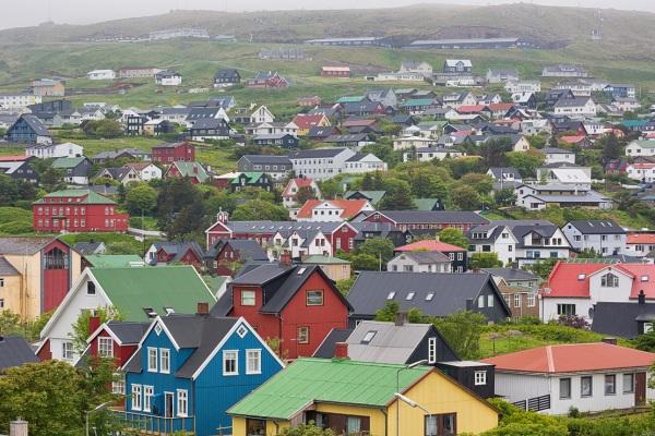cikk_0_1000ut-dania-feroer-szigetek-torshavn1.jpg