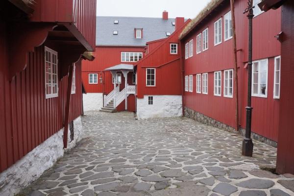 cikk_0_1000ut-dania-feroer-szigetek-torshavn4.jpg