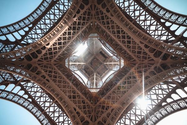 cikk_0_1000ut-franciaorszag-parizs-eiffel-torony4.jpg