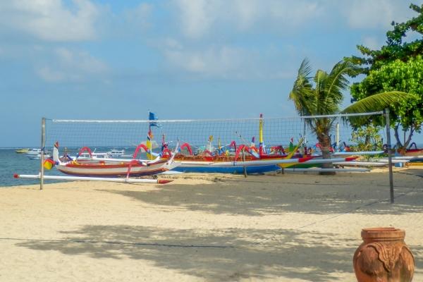 cikk_0_1000ut-indonezia-bali-strandok8.jpg