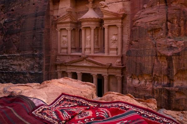 cikk_0_1000ut-jordania-petra1.jpg