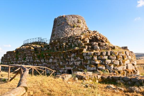 cikk_0_1000ut-olaszorszag-szardinia-nuraghe-cikk4.jpg