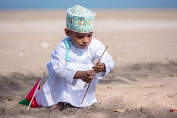 cikk_0_1000ut-oman-magazincikk12.jpg