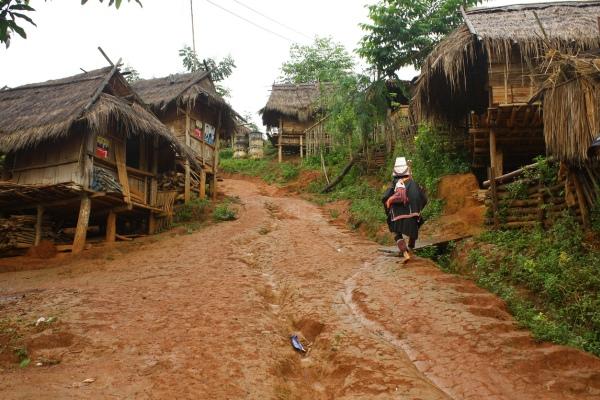 cikk_0_1000ut-thaifold-akhak-magazincikk1.jpg