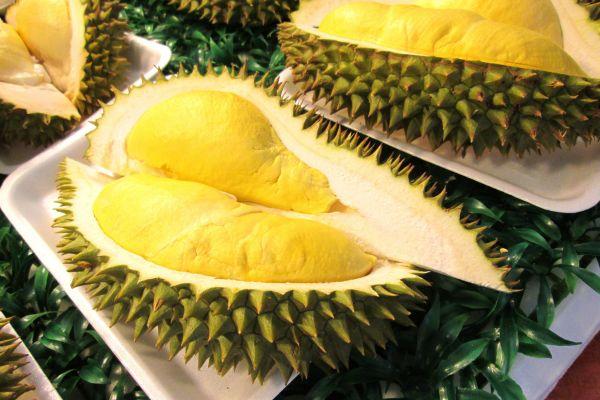 cikk_0_1000ut-thaifold-thai-teritett-asztal-durian.jpg