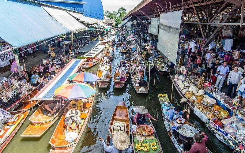 Thaiföld, Bangkok úszópiac