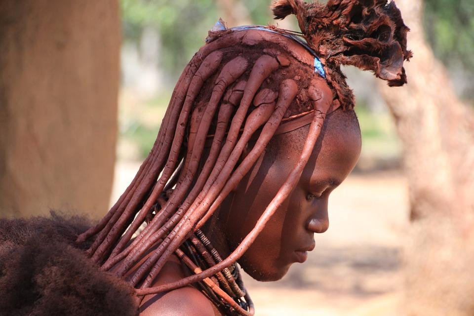 Namíbia - Botswana - Zimbabwe, Himba nő