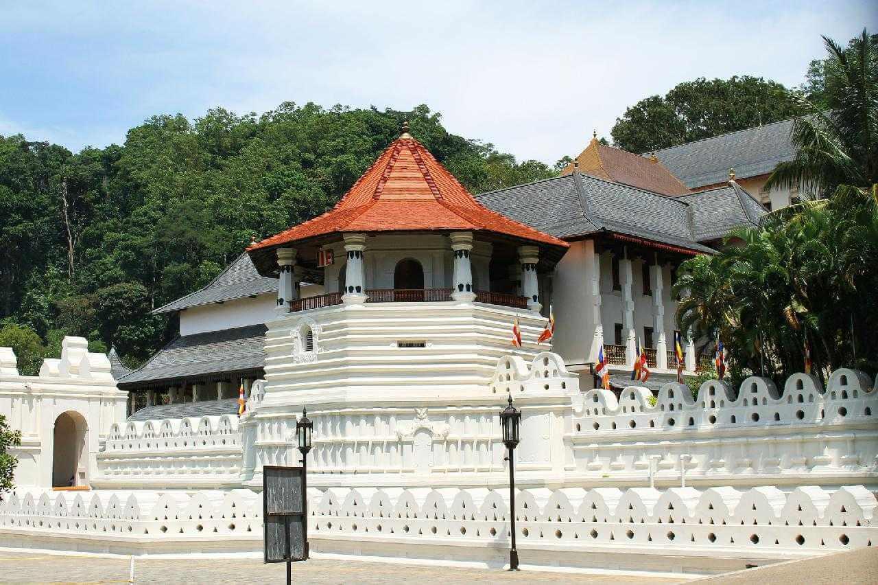 Srí Lanka, Szent Fog Templom