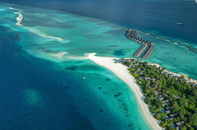 Maldív-szigetek, Four Seasons at Landaa Giraavaru