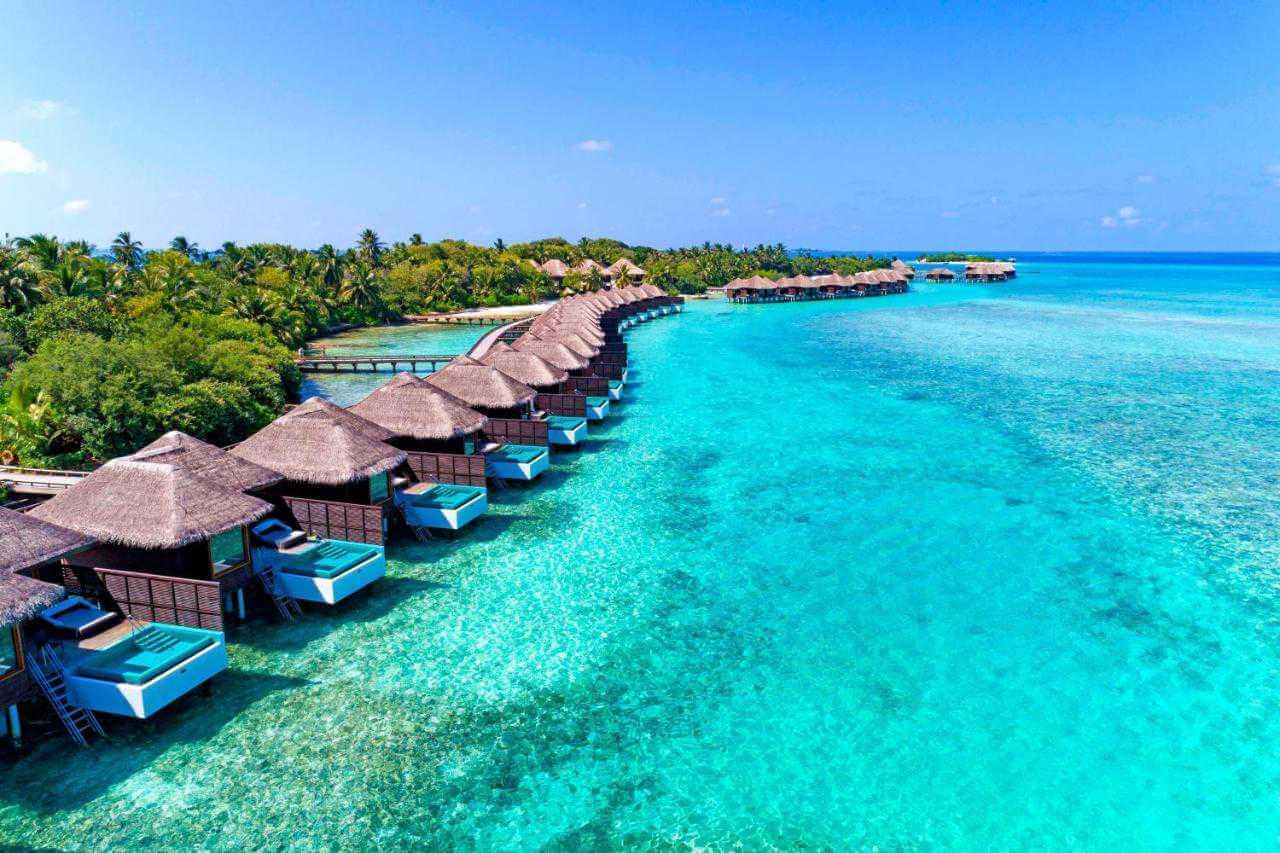 Maldív-szigetek, Sheraton Maldives Full Moon Resort