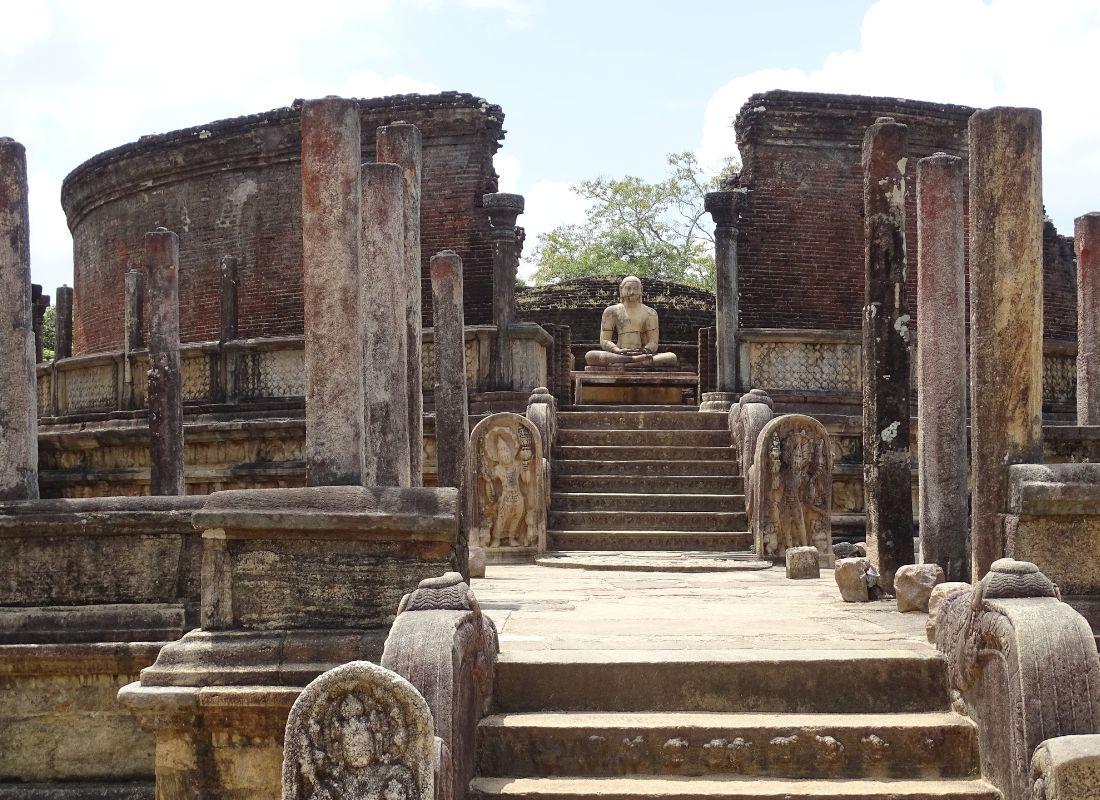 Srí Lanka körutazás a Perahera fesztivál idején - Polonnaruwa