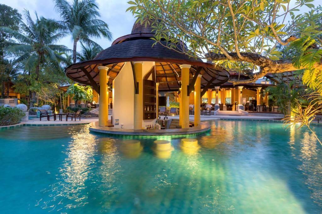 Thaiföld, Phuket, The Village Resort