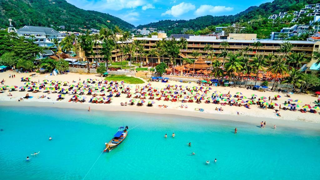 Thaiföld, Phuket, Beyond Kata