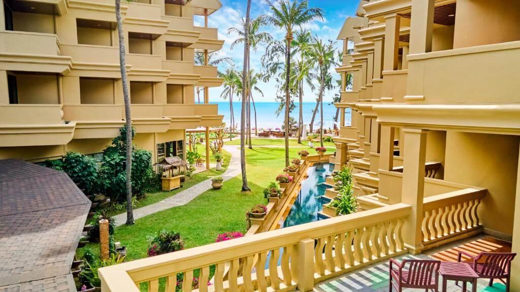 Thaiföld, Phuket, Beyond Kata