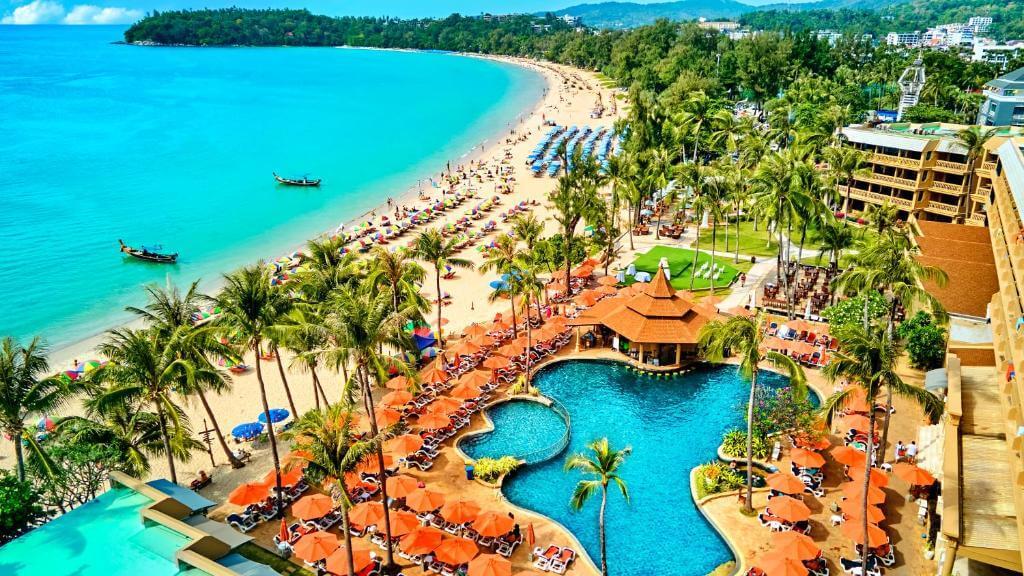 Thaiföld, Phuket, Beyond Kata