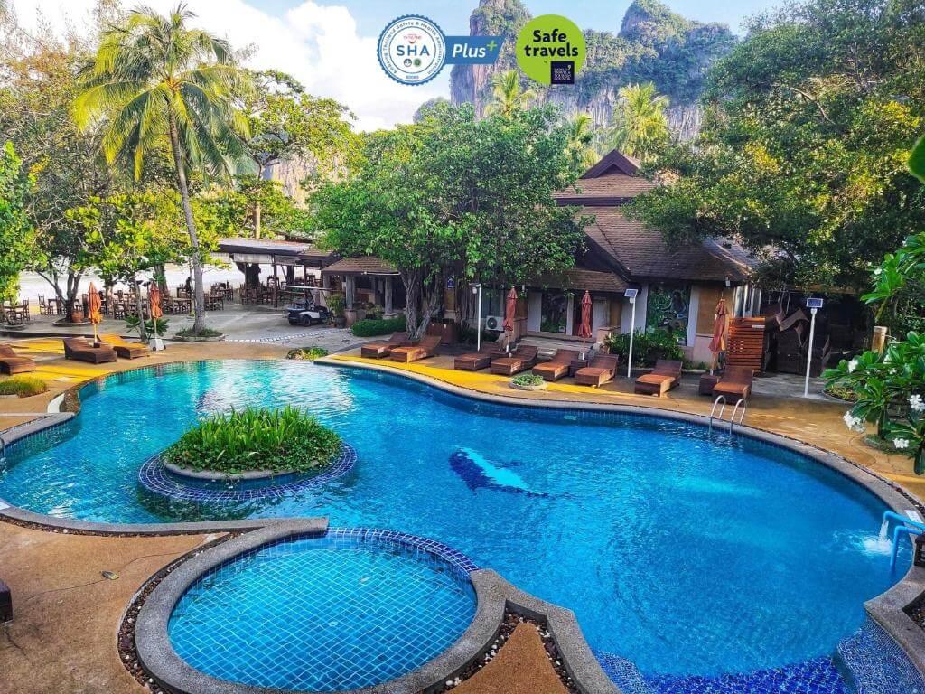 Thaiföld, Krabi, Sand Sea Resort Railay Beach