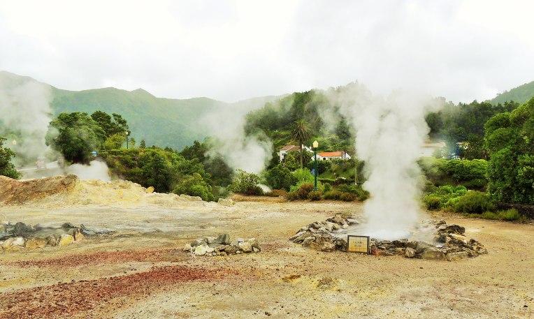 Azori-szigetek, São Miguel, Furnas-i fumarolamező