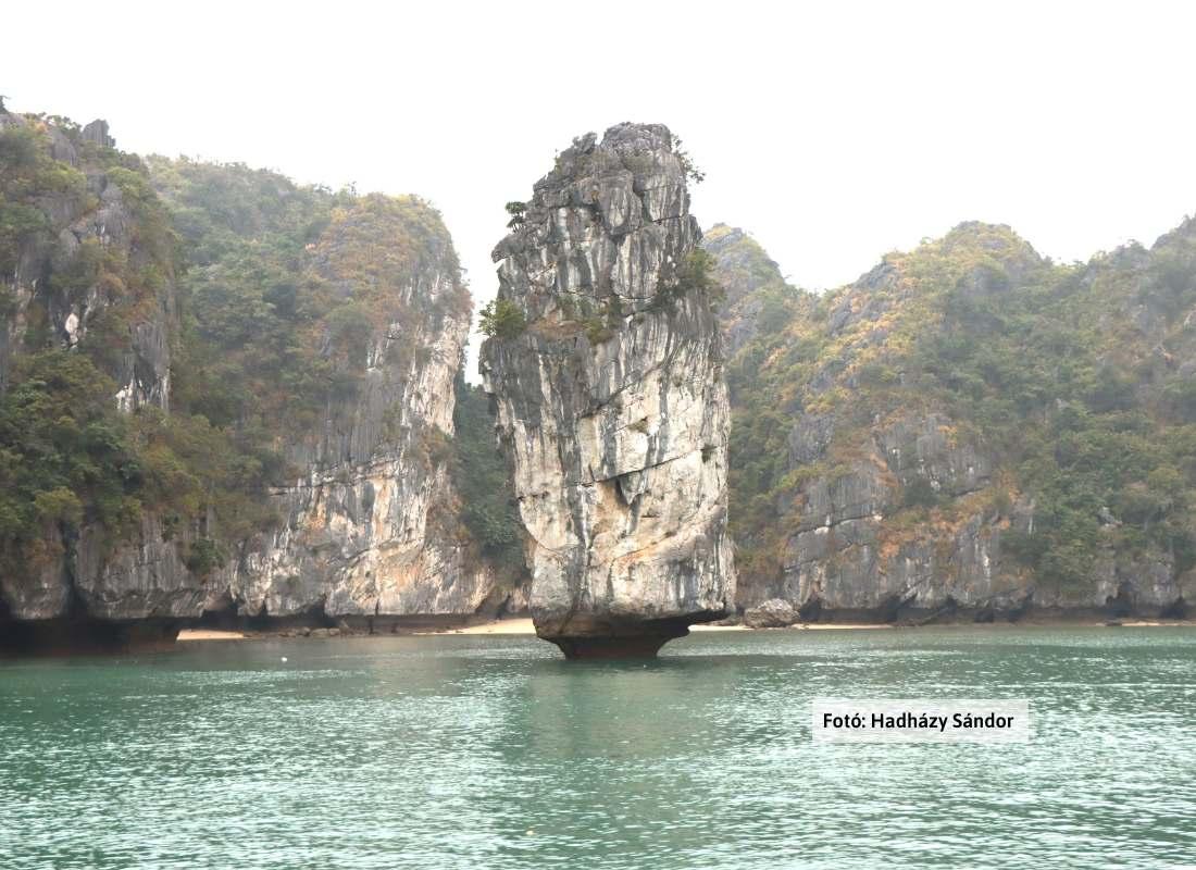 Laosz - Vietnám - Kambodzsa, Ha Long-öböl