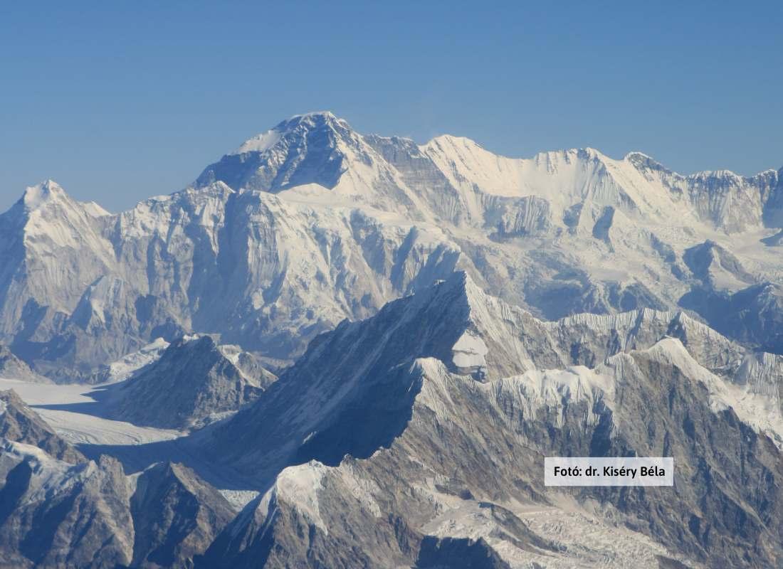 Nepál, Everest
