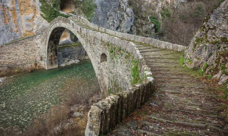 Görögország, Kokoris-híd