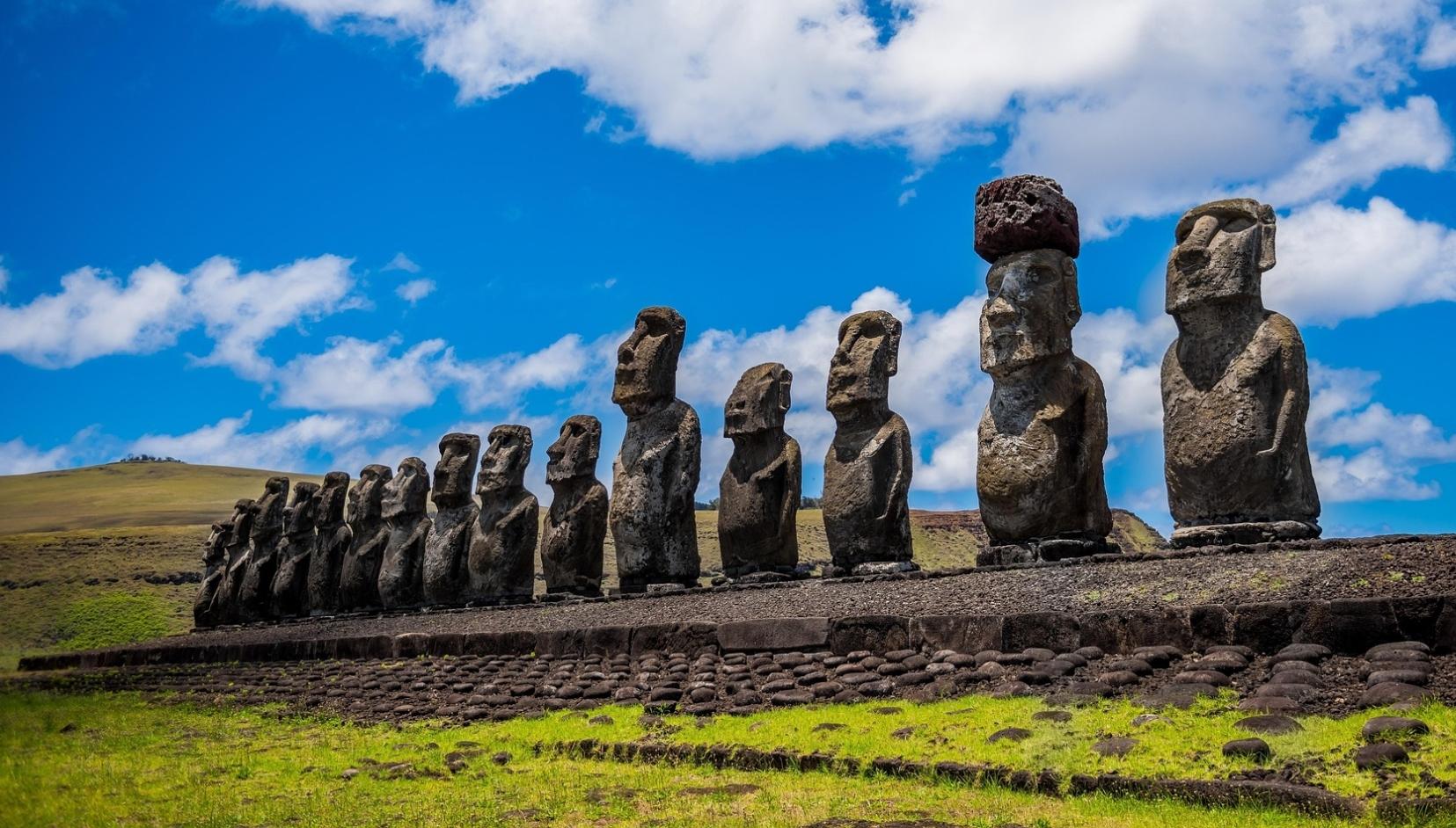 Chile - Húsvét-sziget, moaik