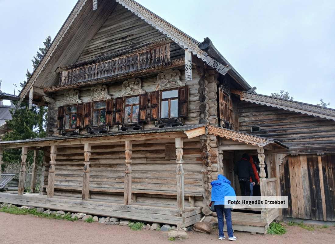 Szentpétervár, Novgorod