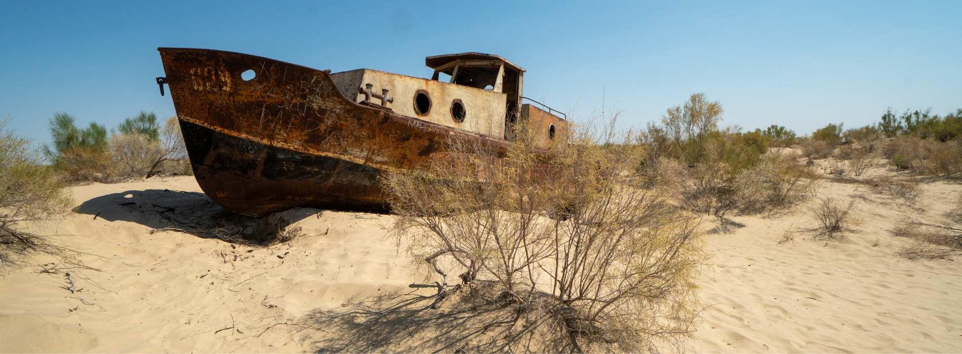 Üzbegisztán - Aral-tó, Hajótemető