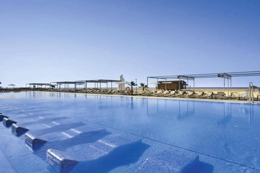 Zöld-foki szigetek, Sal, Riu Palace Santa Maria
