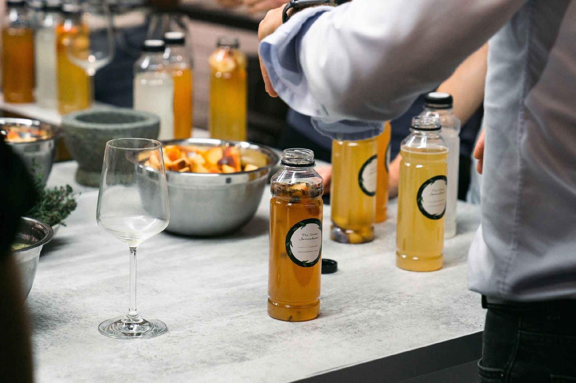 Ízek, buborékok, fermentáció  The Green Sommelier - Kombucha workshop Farkas Fruzsinával