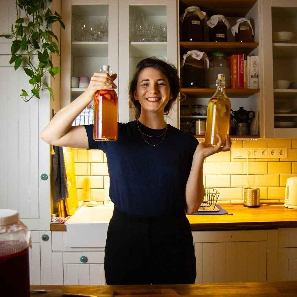 Ízek, buborékok, fermentáció  The Green Sommelier - Kombucha workshop Farkas Fruzsinával