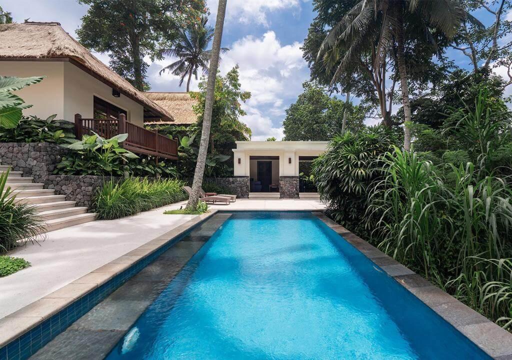 Kombinált üdülés Balin 5* Kayumanis Private Villas Ubud / The Anvaya Beach Resort Bali