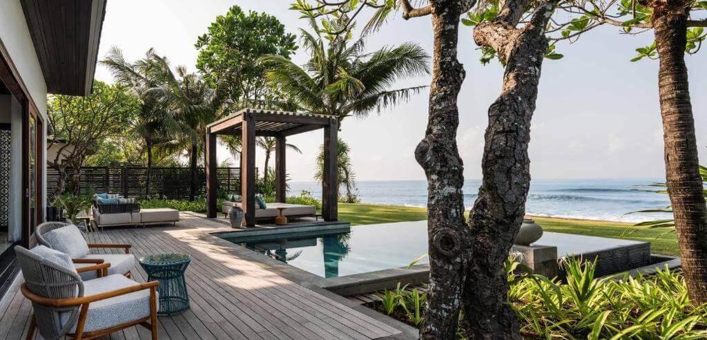 Kombinált üdülés Balin 6* Mandapa Ritz Carlton / Regent Bali Canggu