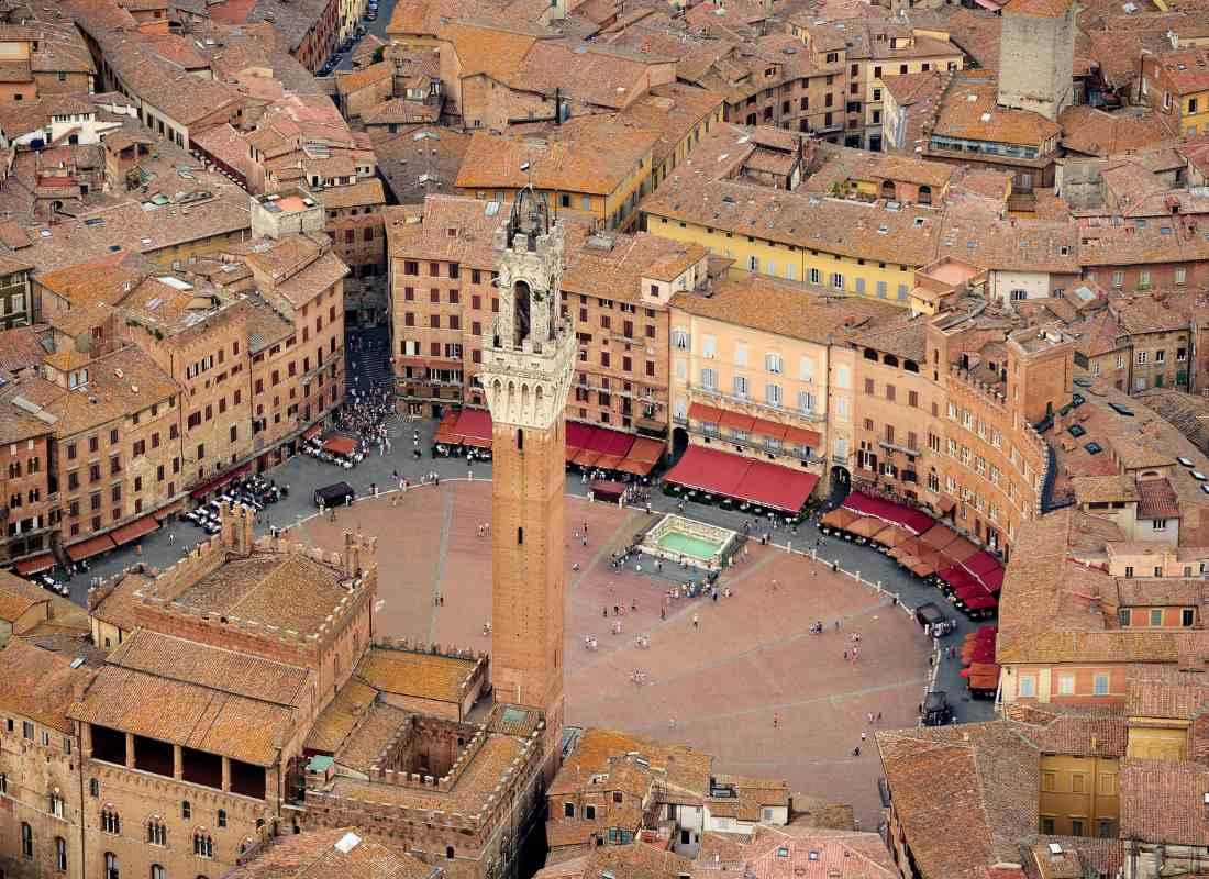Olaszország, Siena