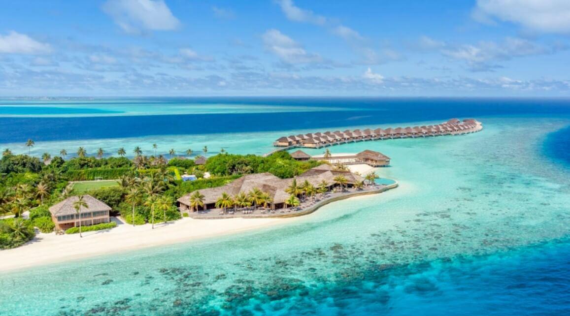 Maldív-szigetek, Hurawalhi Island Resort Maldives