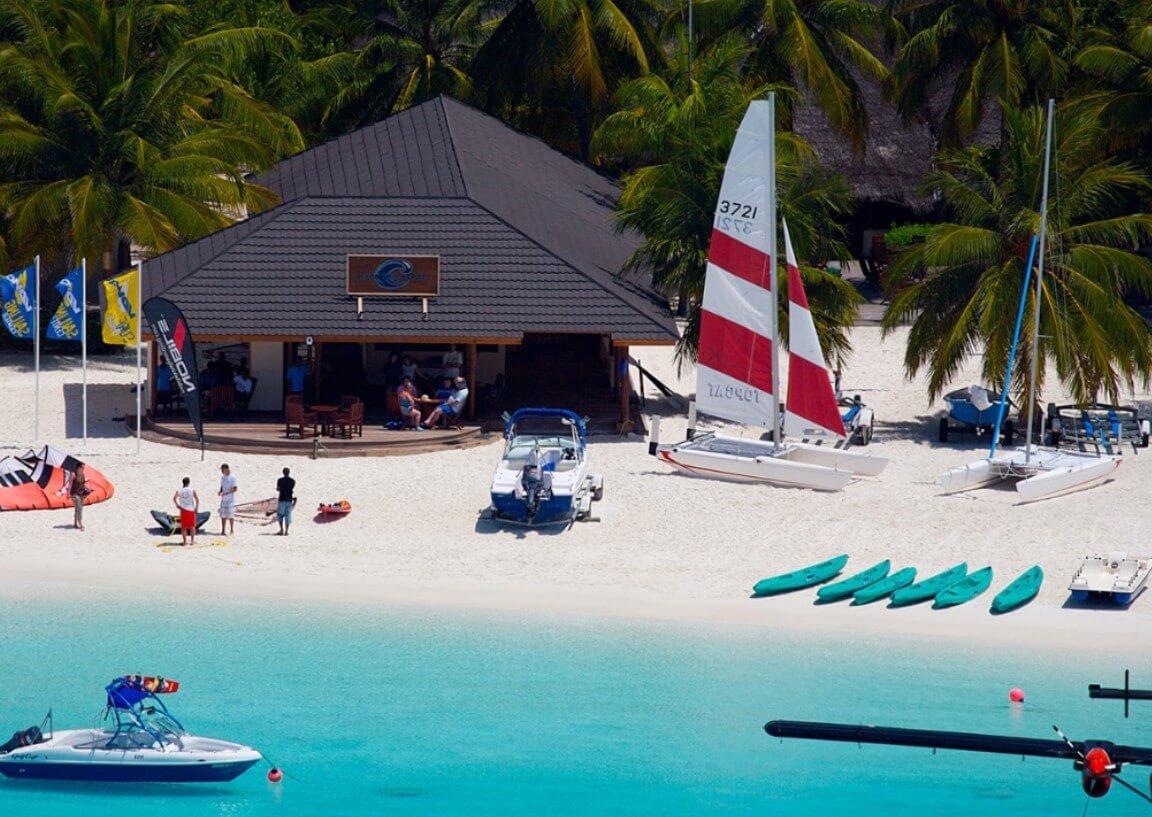 Maldív-szigetek, Kuredu Island Resort & Spa