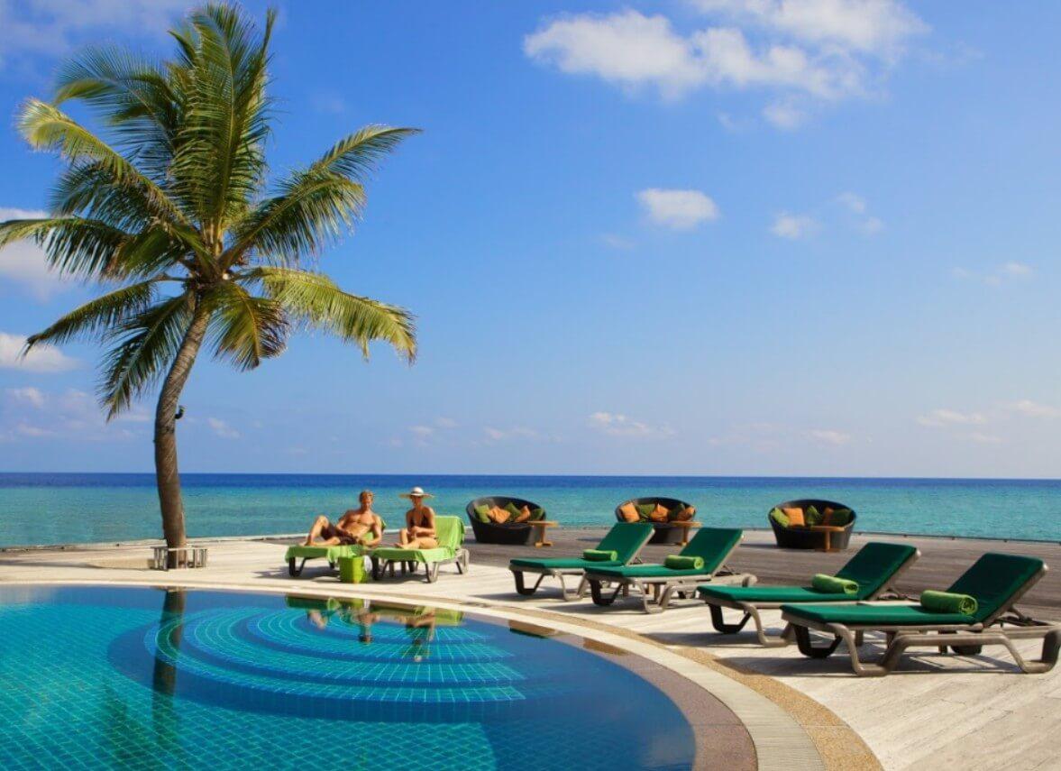 Maldív-szigetek, Kuredu Island Resort & Spa