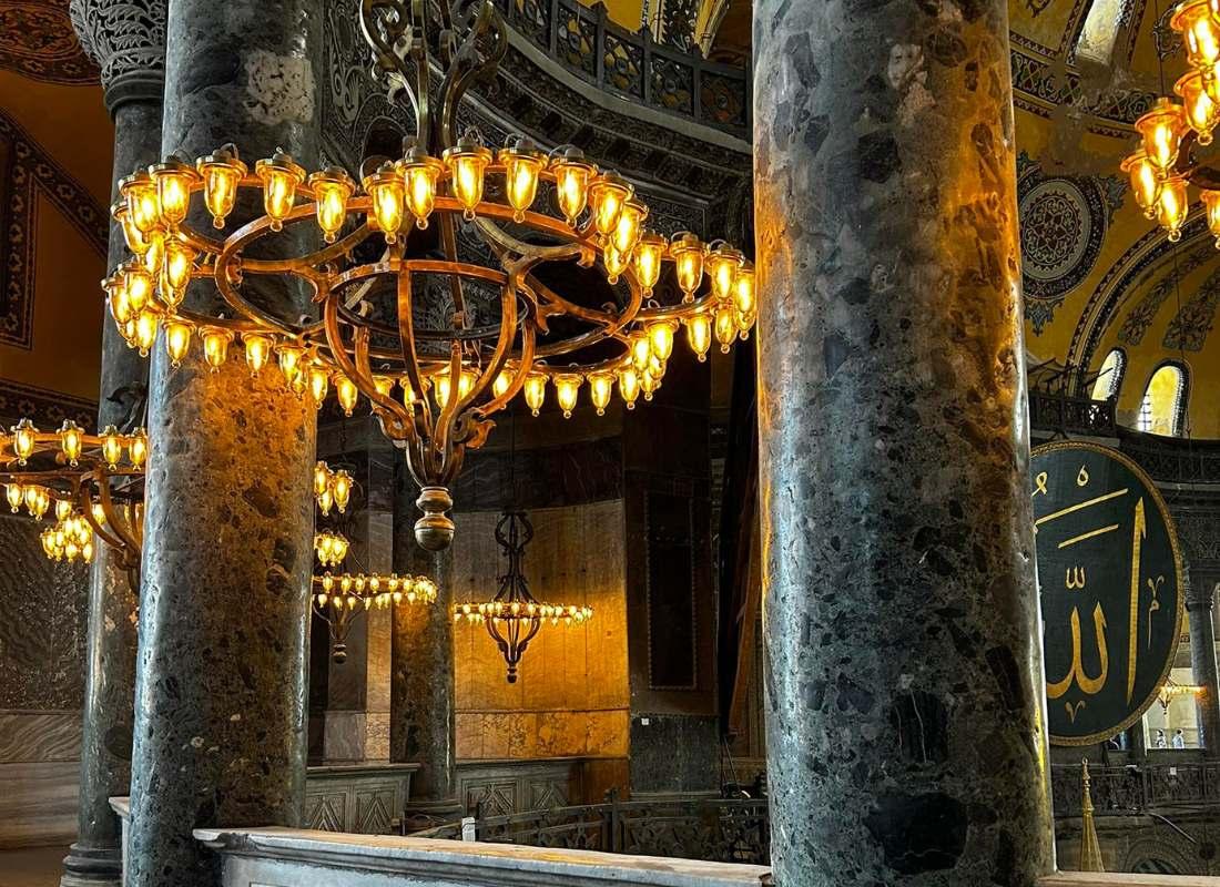 Isztambul, Haghia Sophia belülről